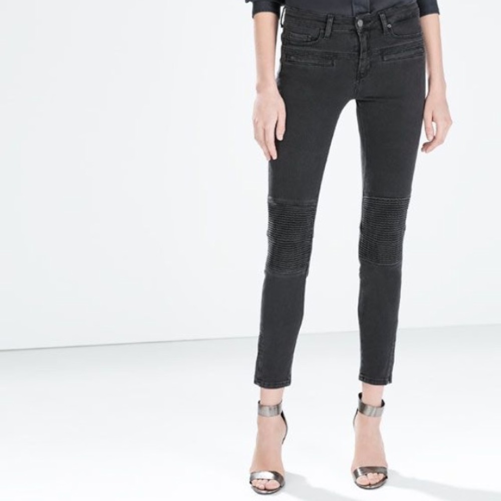 #JN9 Gray Zara jeans